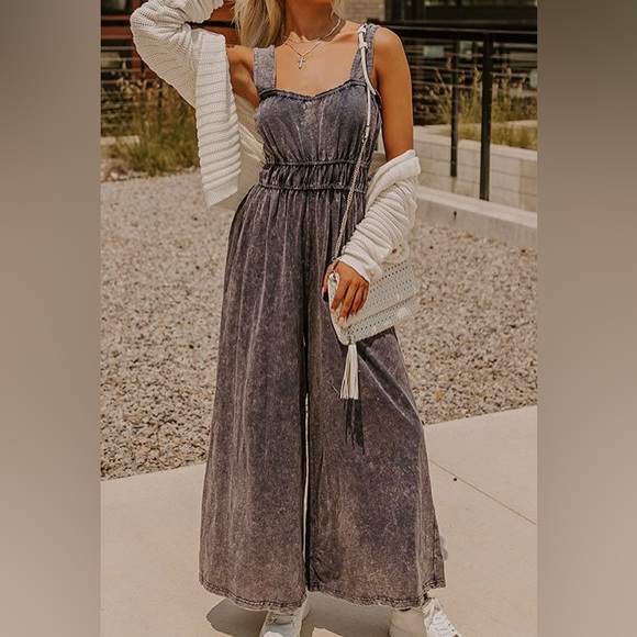 NWT UMGEE Mineral Washed Navy Smocked Back Wide Leg Jumpsuit Jumper - Picture 5 of 5